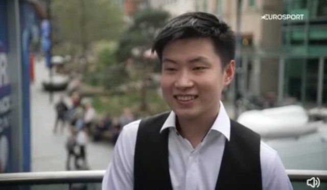 来抱抱树吧独家 策划 最新资讯 去新闻频道 1《马兰花开的声音》亮相北影节 传递冬奥温暖幕后 2 两大机构首度联手 中国电影在戛纳开启国际新篇章 3 《三心两意》曝终极预告 林依晨治愈告白张艺凡 4 《寒战1994》曝光新预告 刘德华惊喜现身香港首映 5 蒋龙杨超越…爆笑接梗!
